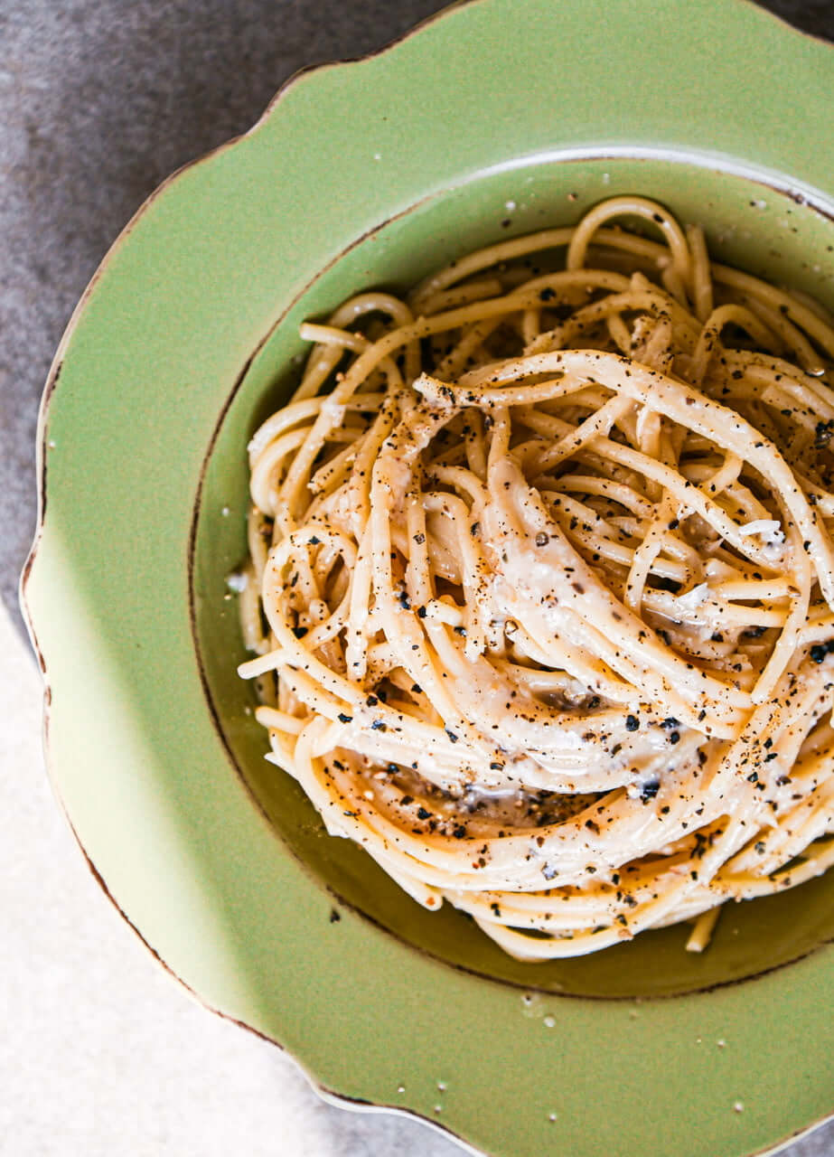 Pepper, Pecorino, Pasta ~ Cacio e pepe!